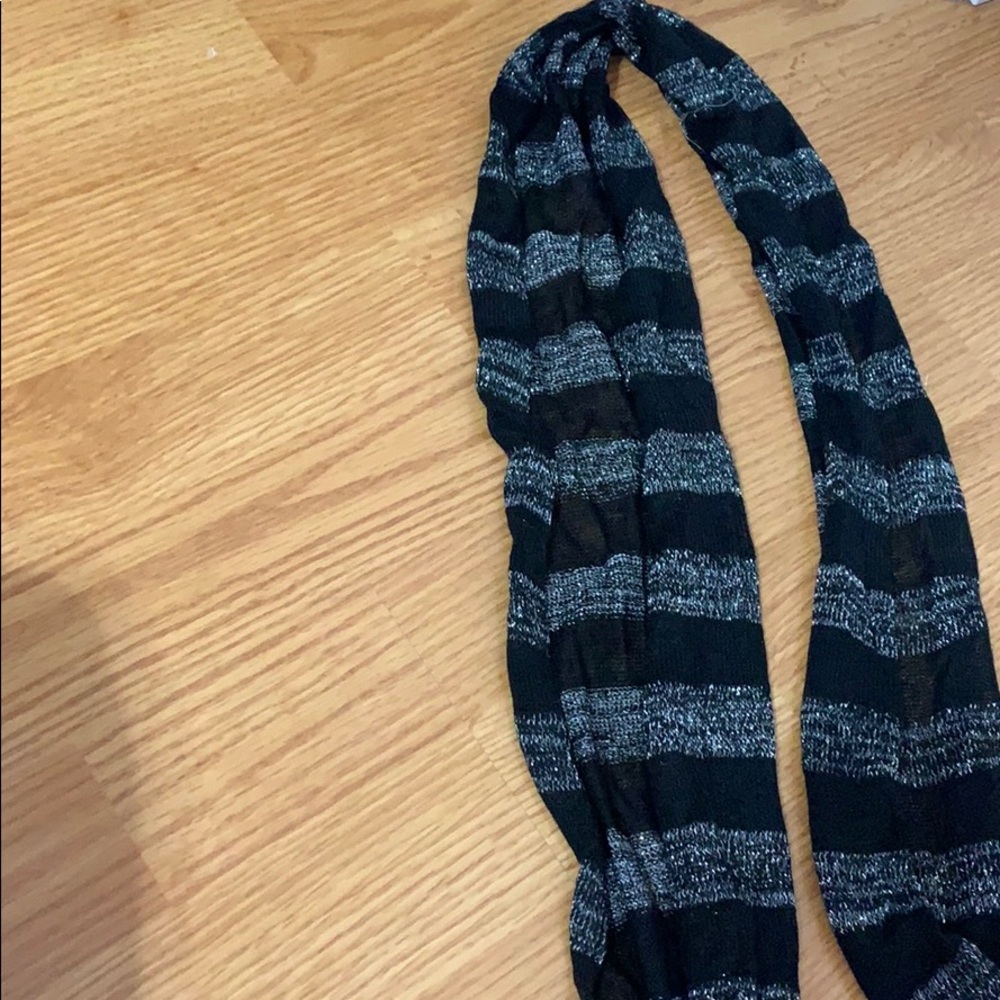 Scarf - Picture 2 of 2